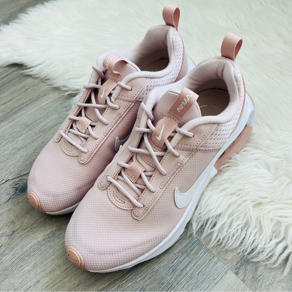 NWT Nike Air Max INTRLK Lite Women’s Shoes - Picture 2 of 8